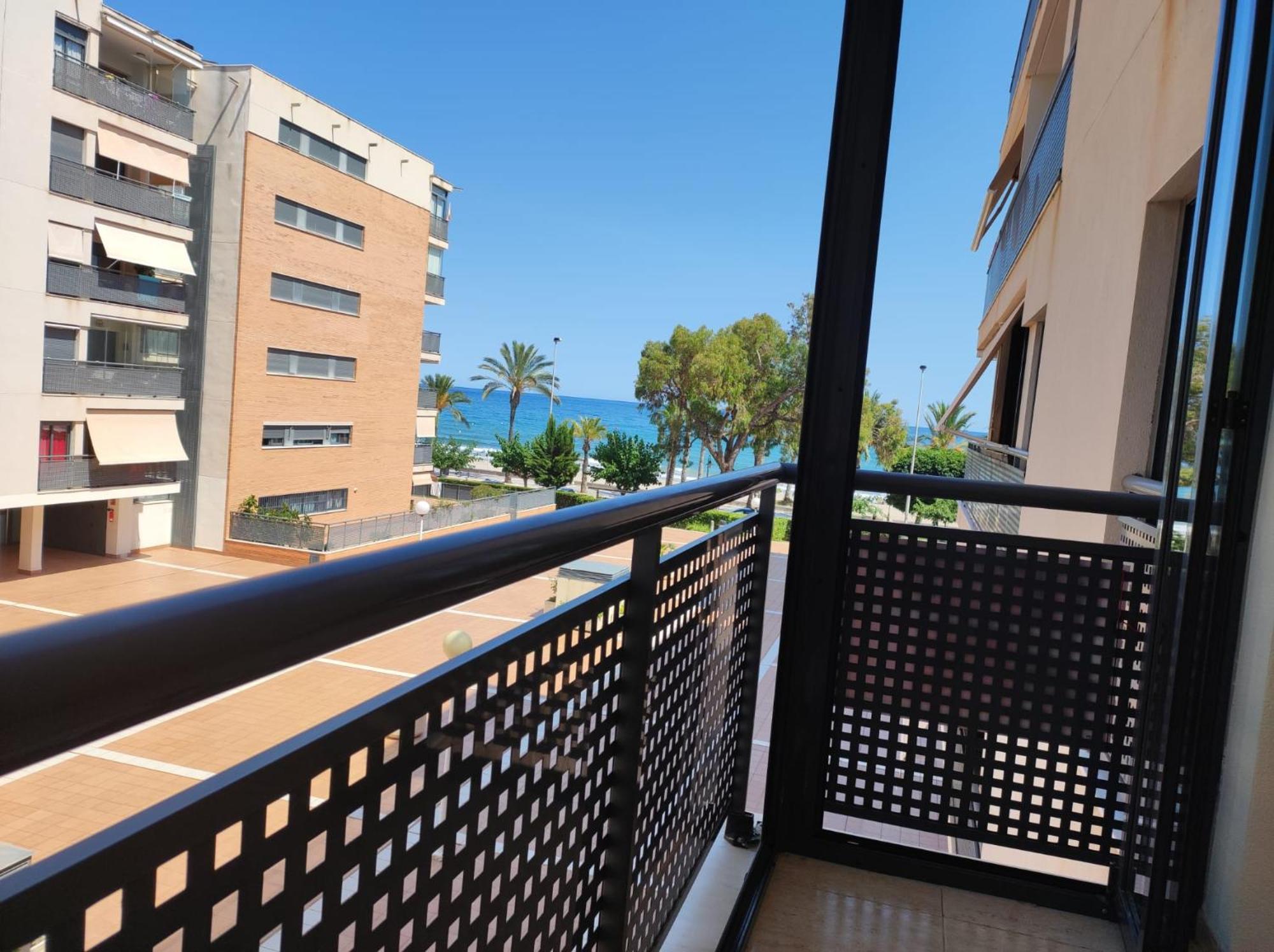 Precioso Apartamento Con Vistas Al Mar Бенікасім Екстер'єр фото